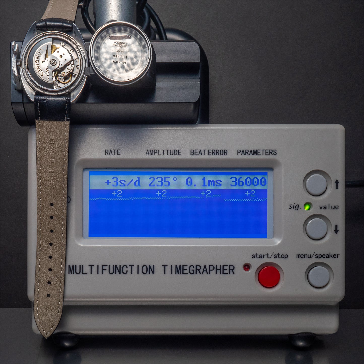 No. 695 / Longines Ultra-Chron - 1969