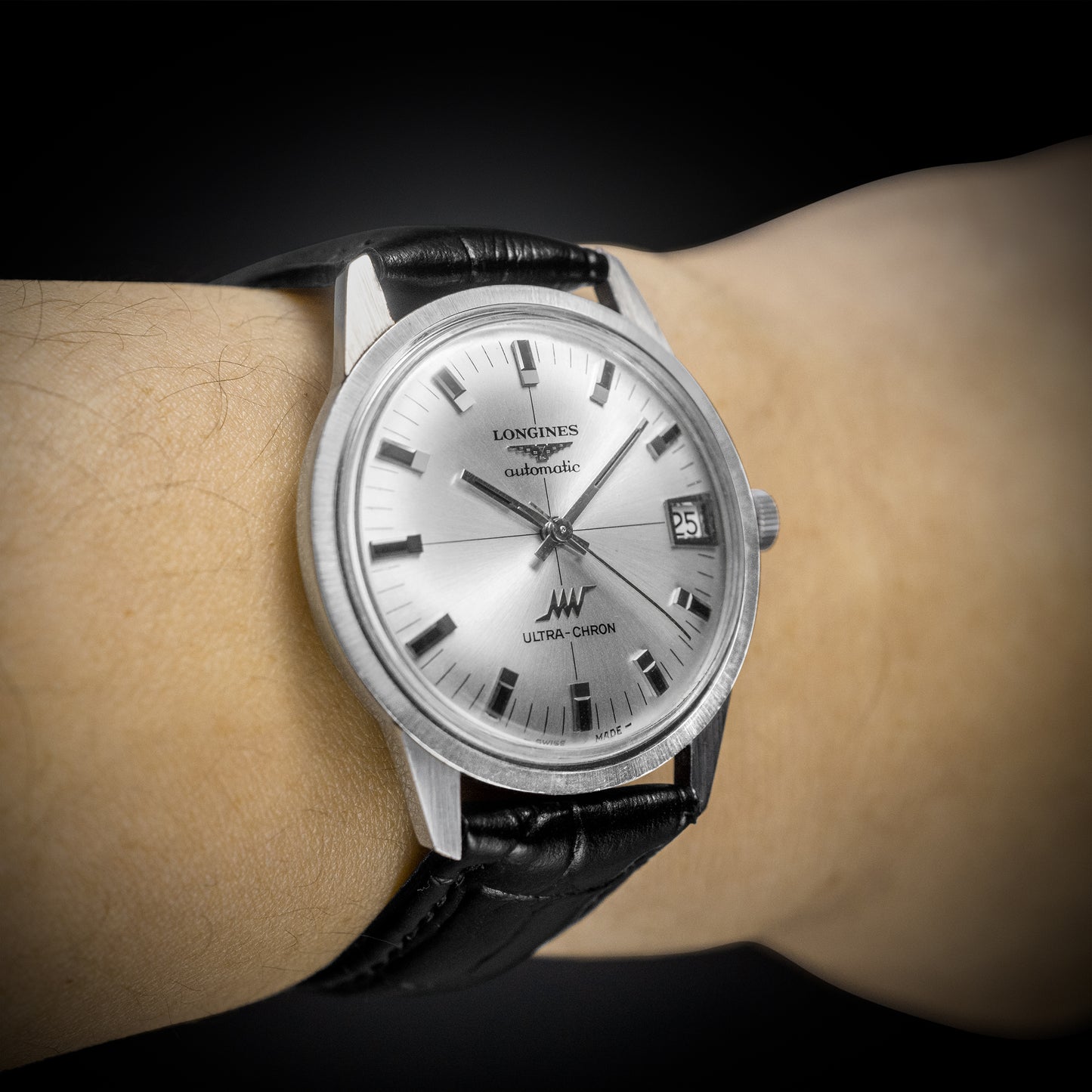 No. 699 / Longines Ultra-Chron - 1971