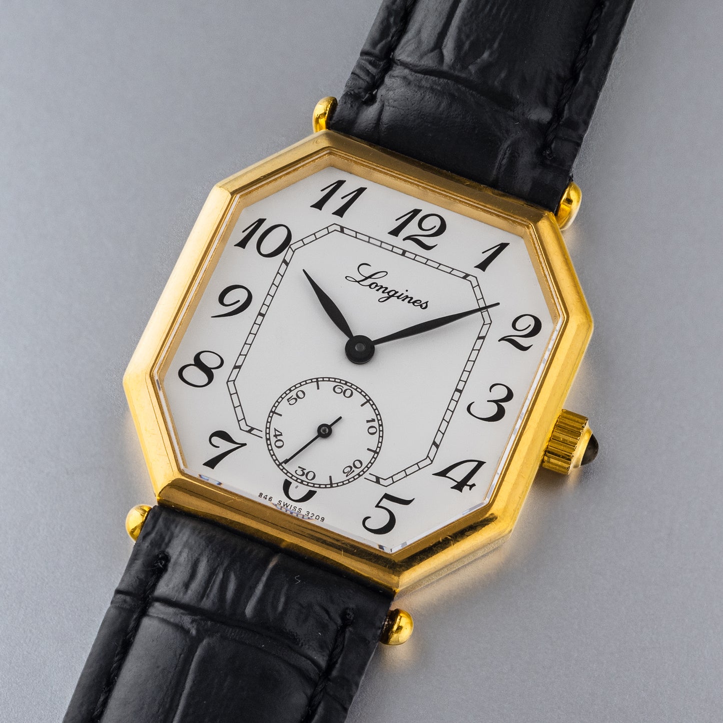 No. 722 / Longines Manual - 1981