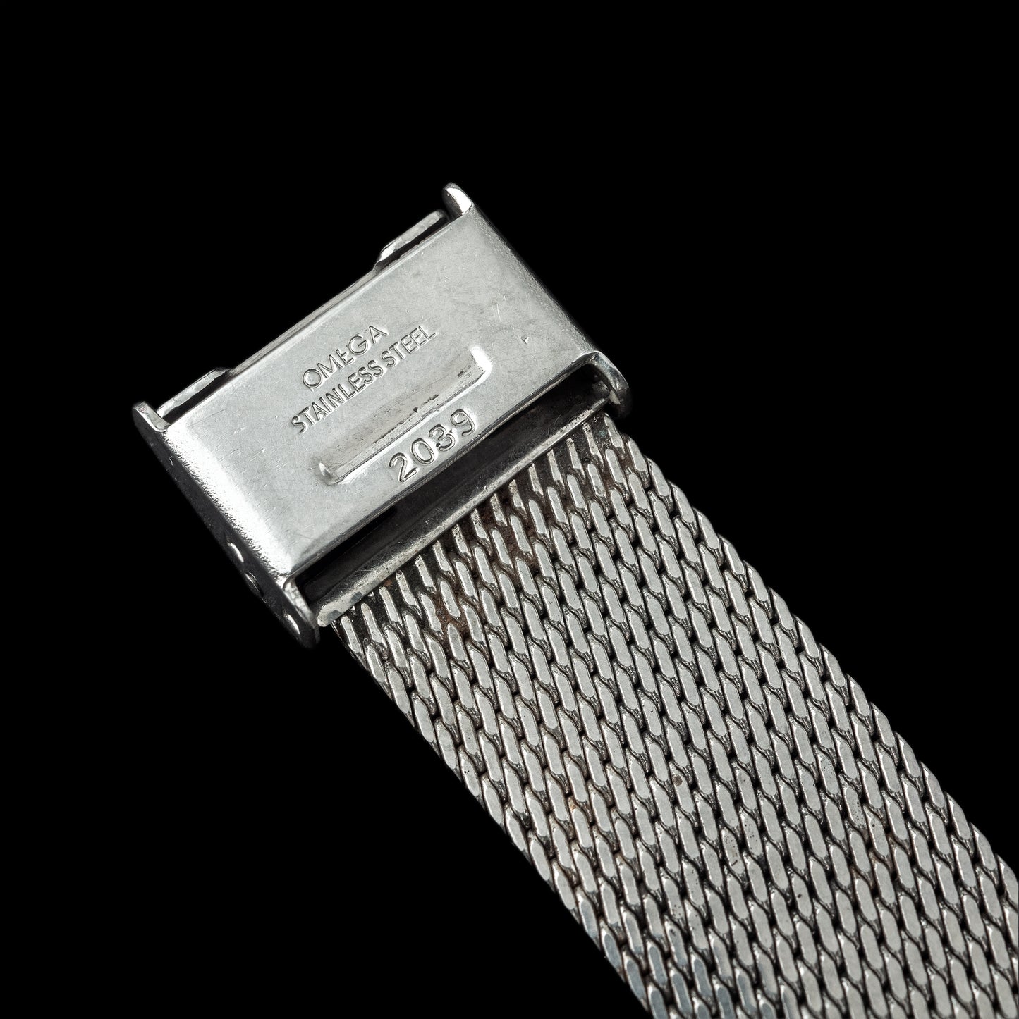 No. b7145 / Omega 18mm Mesh Bracelet - 1960s