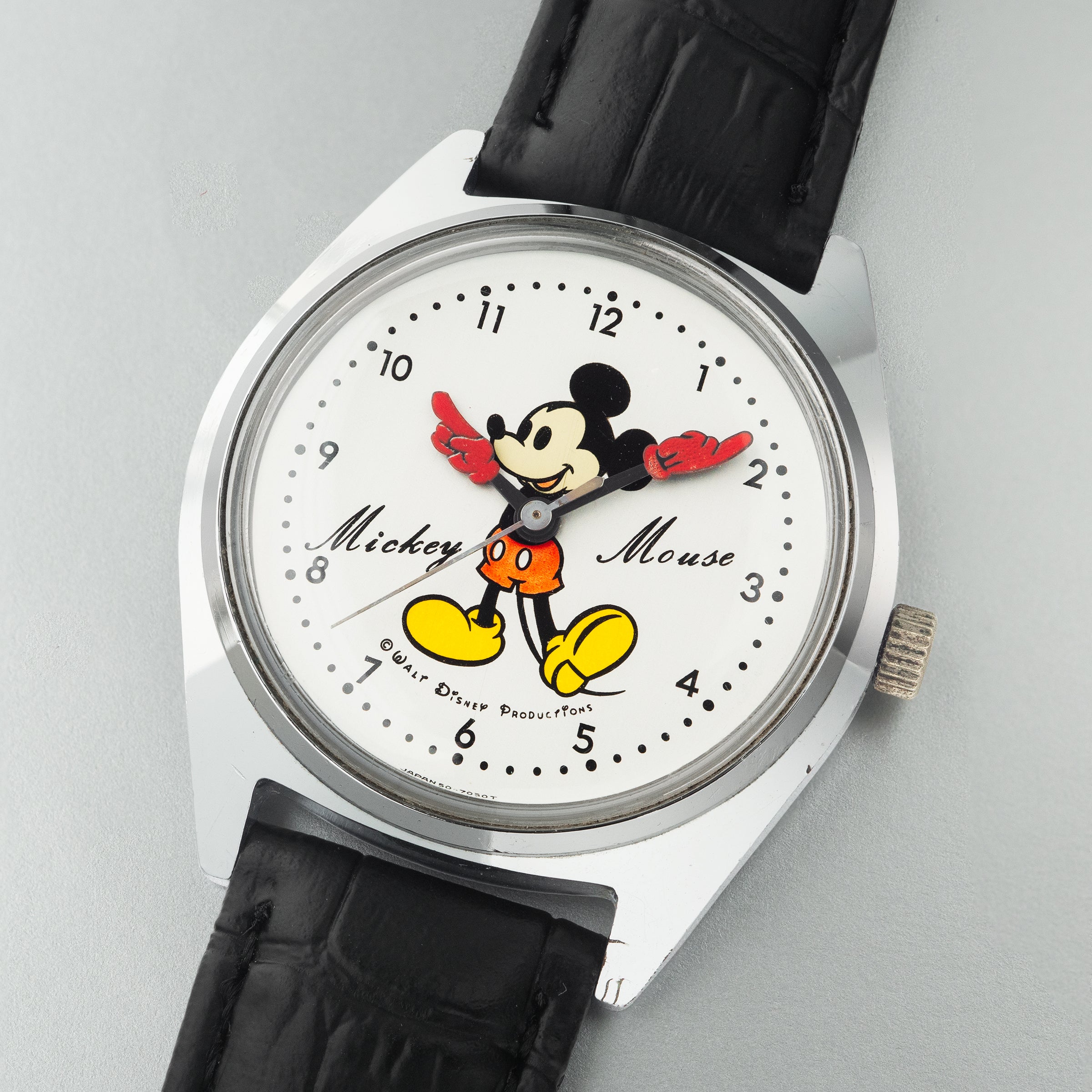 Seiko Mickey Mouse Watch. good