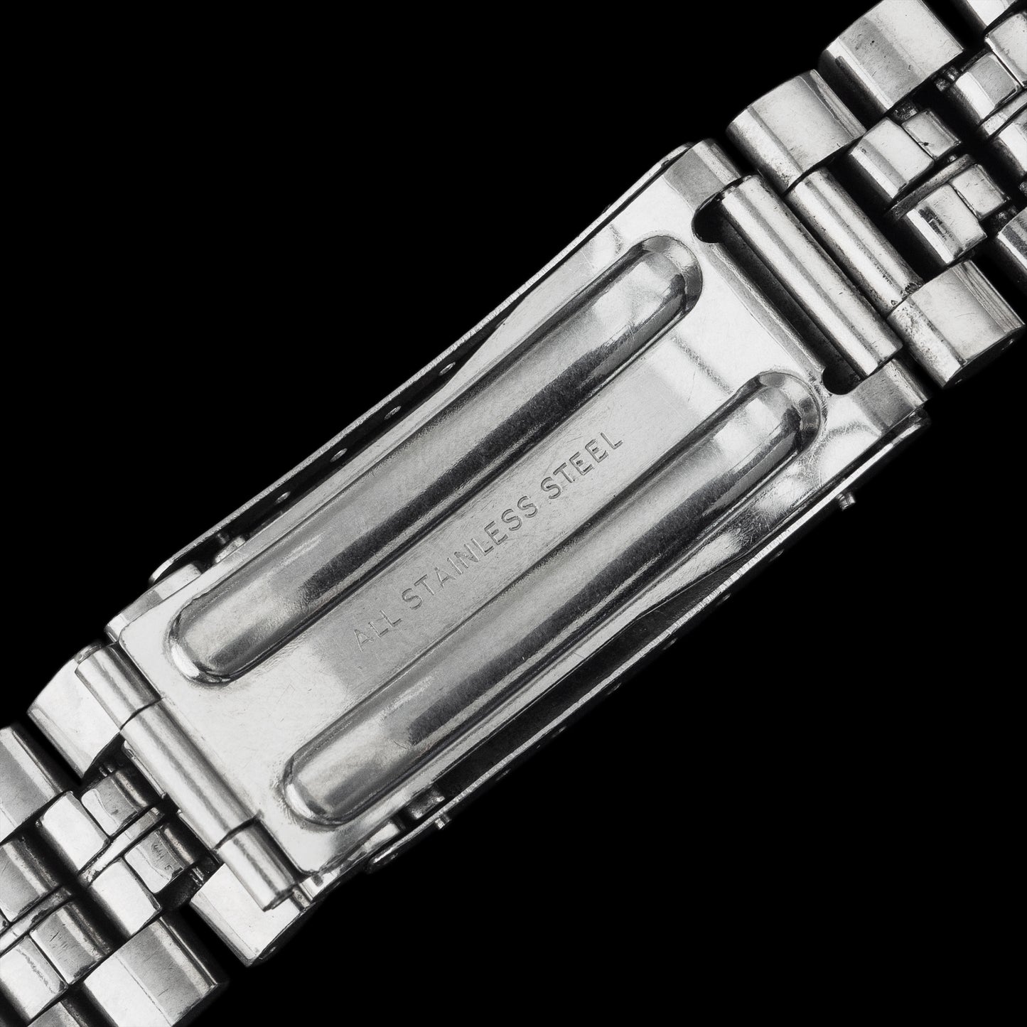 No. b7345 / Longines 19mm Bracelet -- 1960s