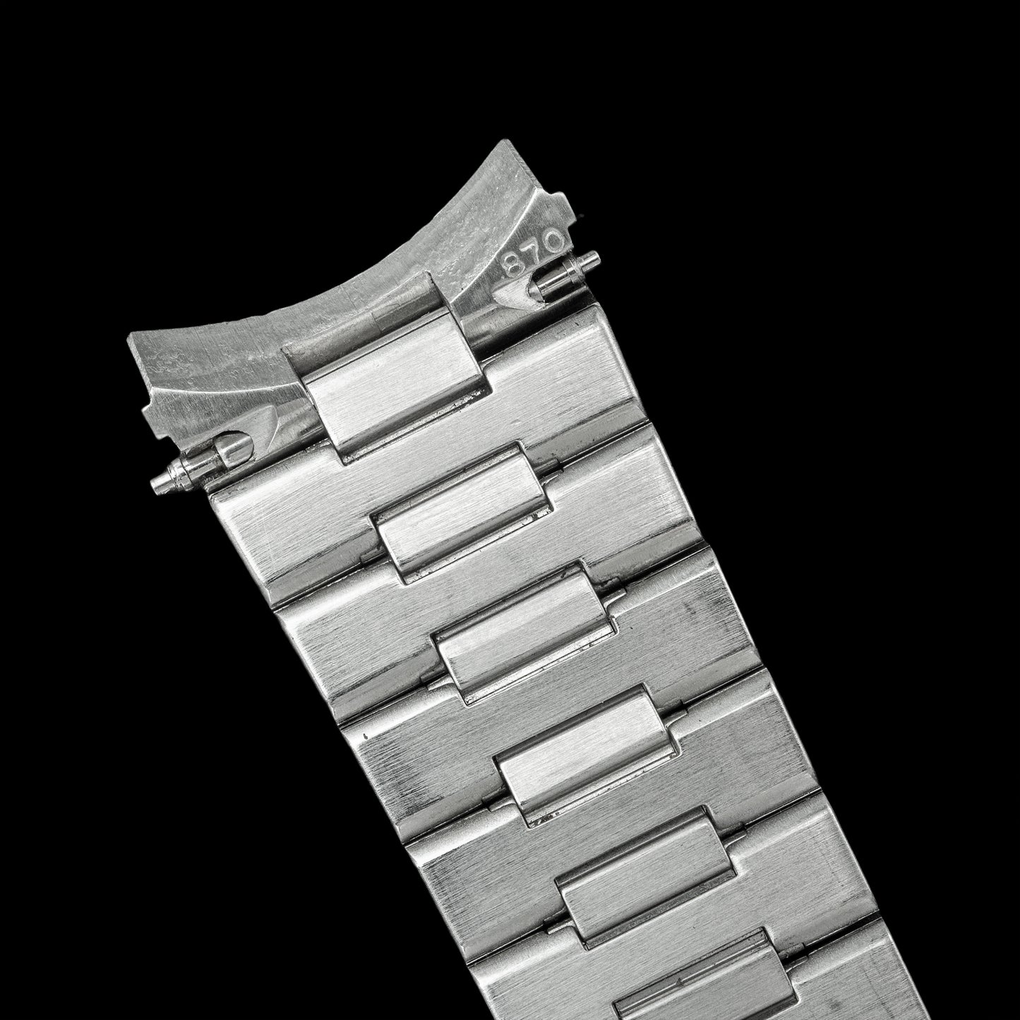 No. b8075 / Omega 19mm Bracelet - 1990s