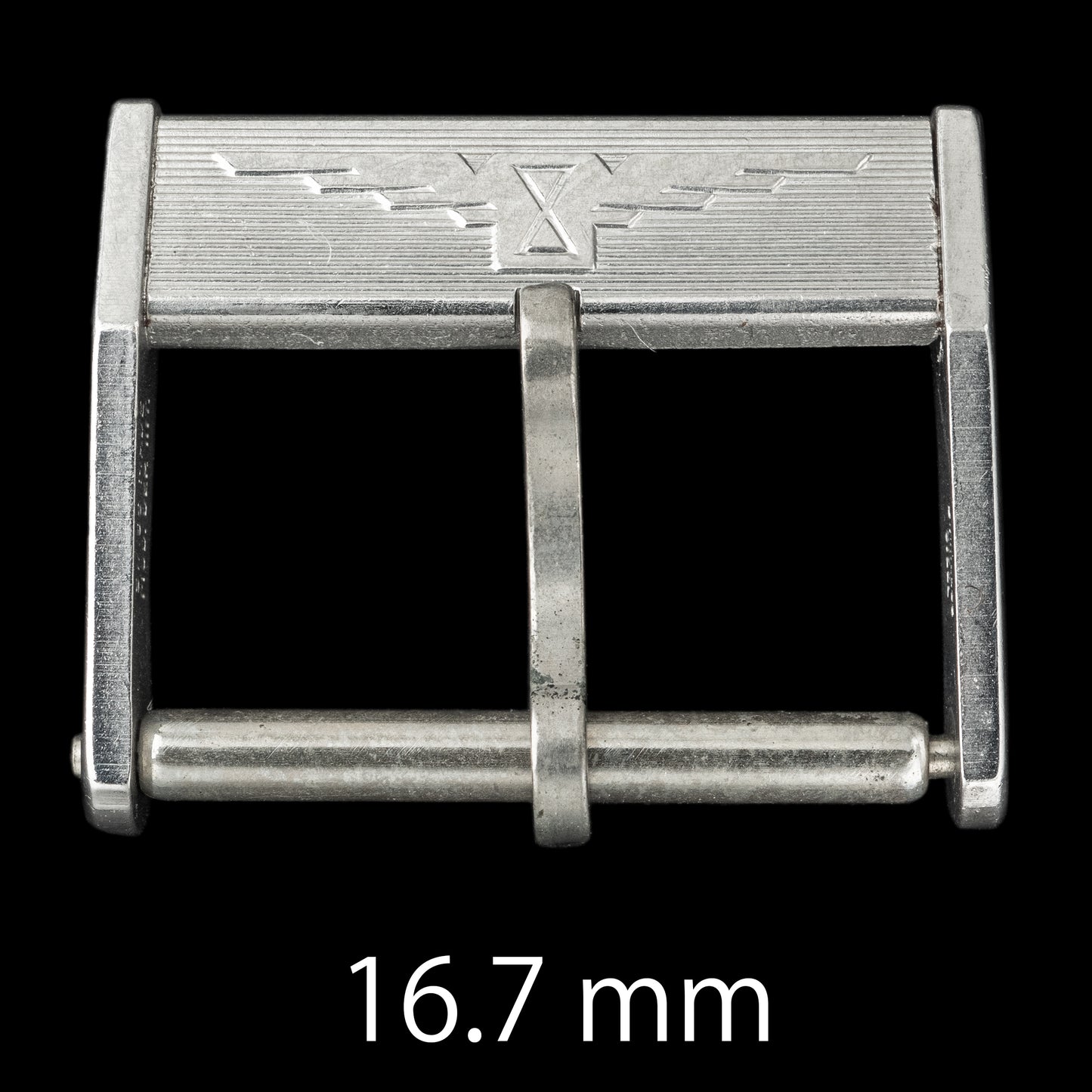 No. b8305 / Longines 16mm Buckle -- 1960s