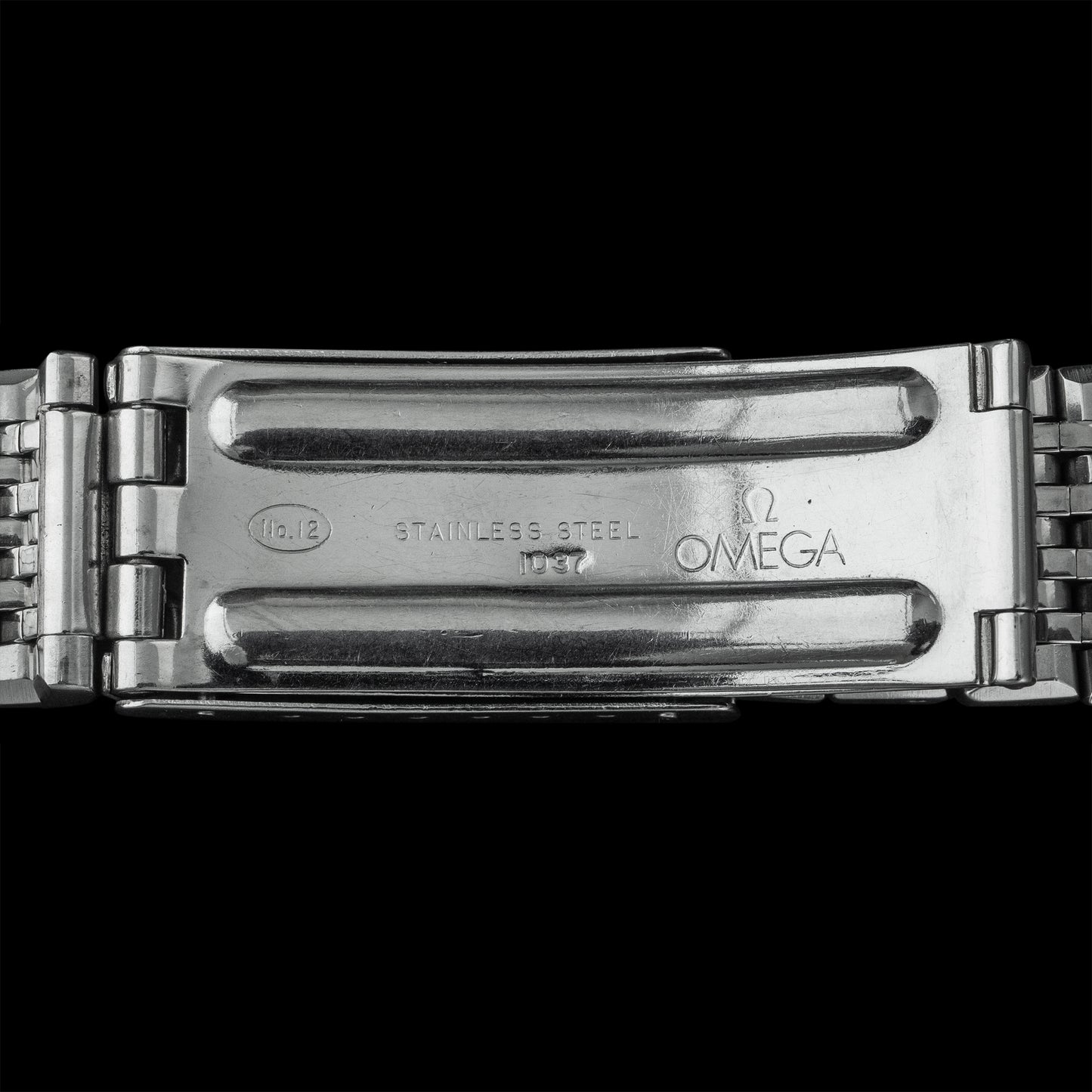 No. b8535 / Omega 18mm Bracelet - 1960s