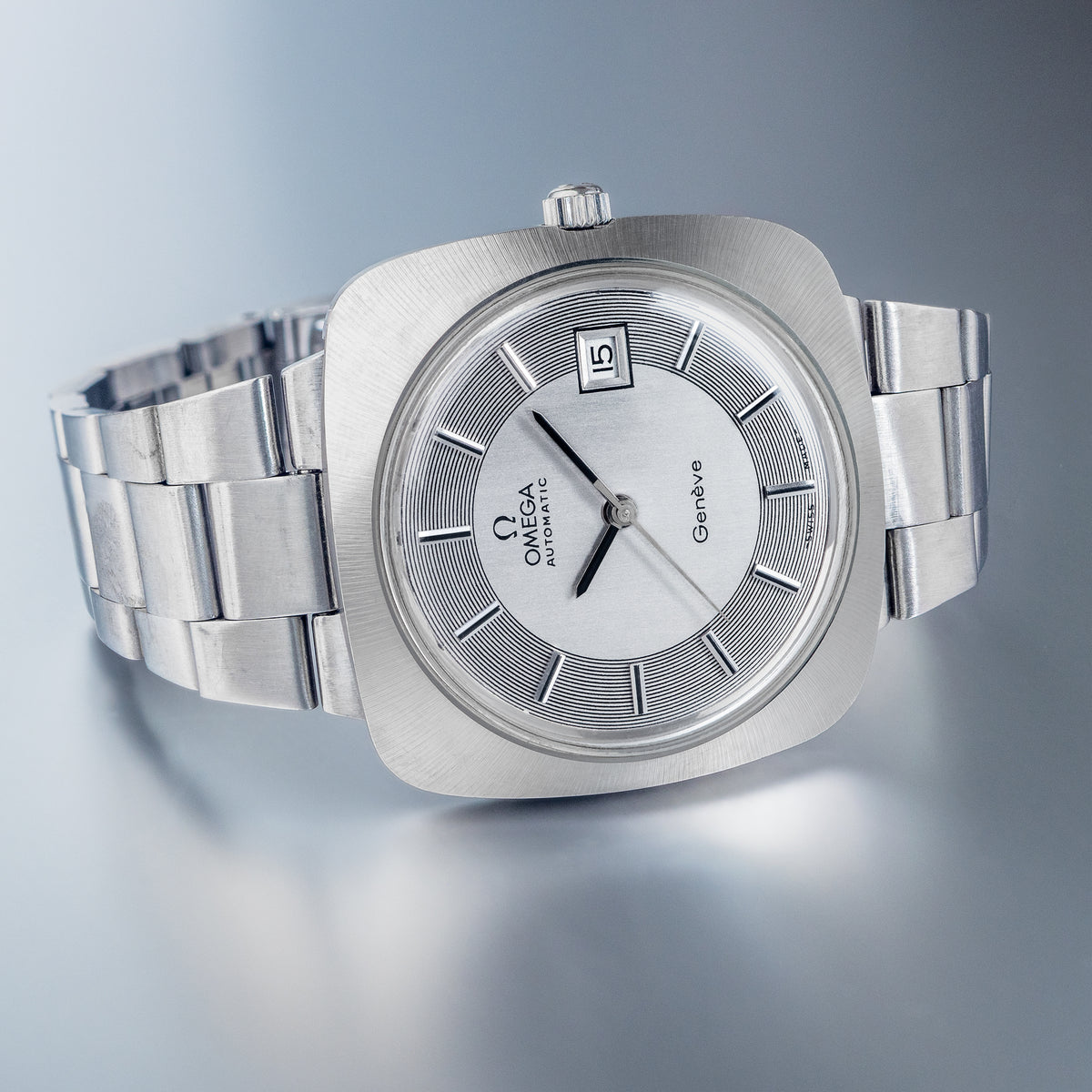 No. 883 / Omega Geneve - 1972 (Serviced)