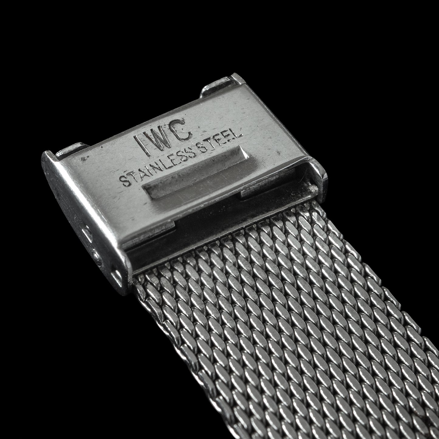 No. b5525 / IWC 18mm Mesh Bracelet - 1960s