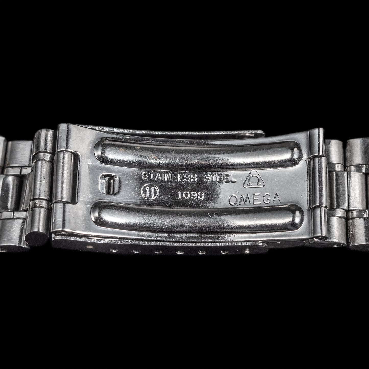 No. b6355 / Omega 19mm Bracelet - 1960s