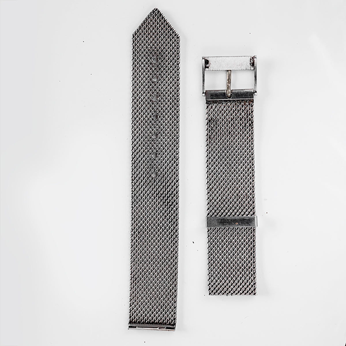No. b645 / IWC 18mm Mesh Bracelet - 1970s