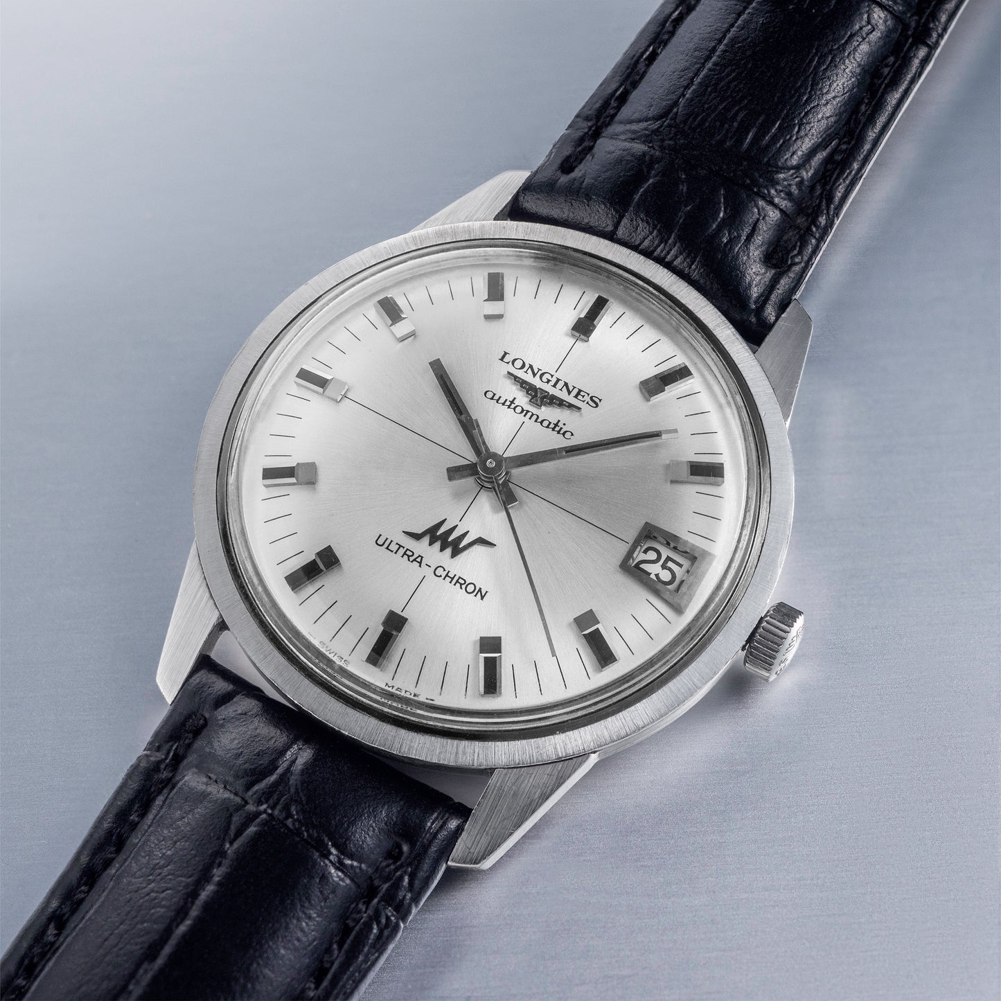 No. 699 / Longines Ultra-Chron - 1971